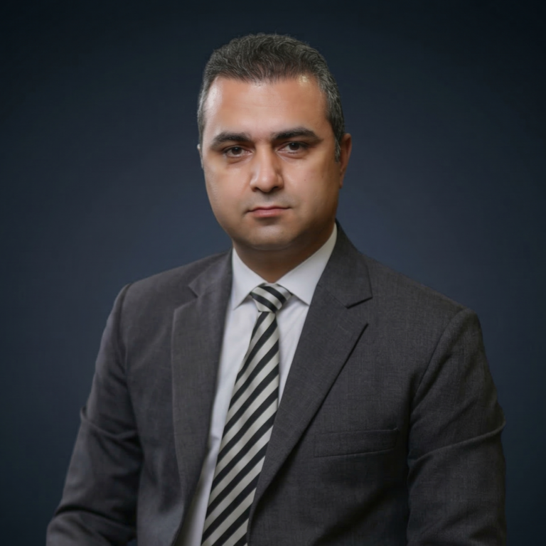 کیارش کمانگیر, مشاور املاک — Jalili Real Estate