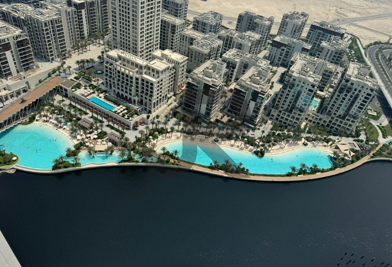 Palace Residences — 2 Beds for Rent