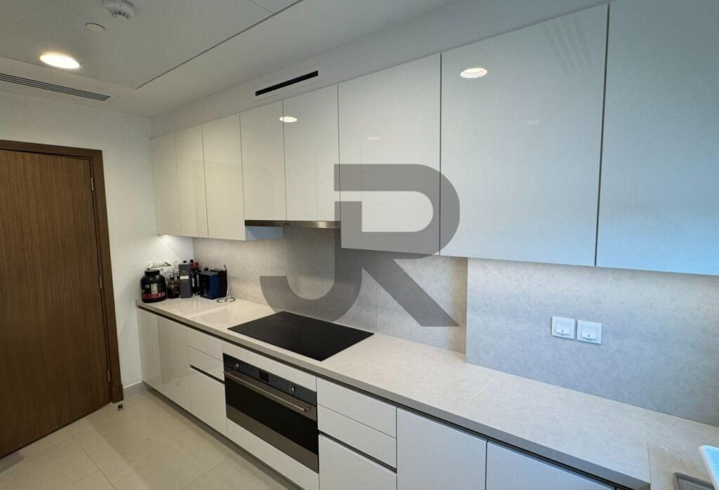 Canal Front Residence 5 — 2 Bed for Rent
