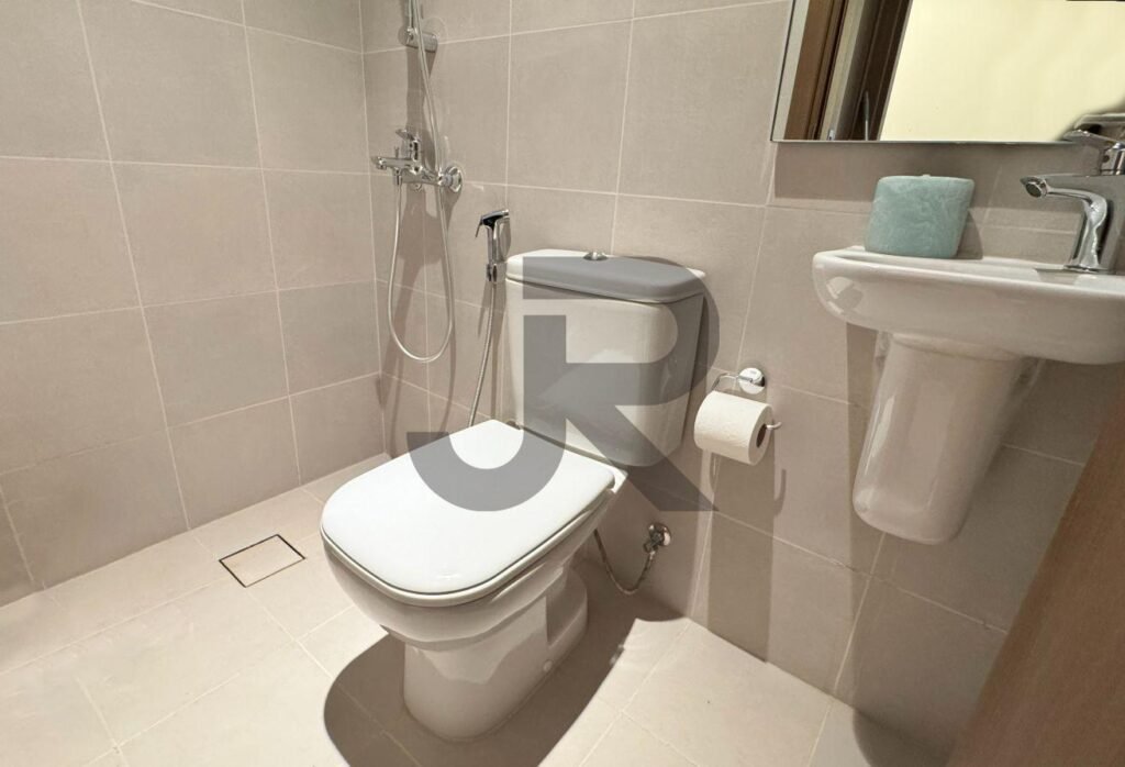 Canal Front Residence 5 — 2 Bed for Rent