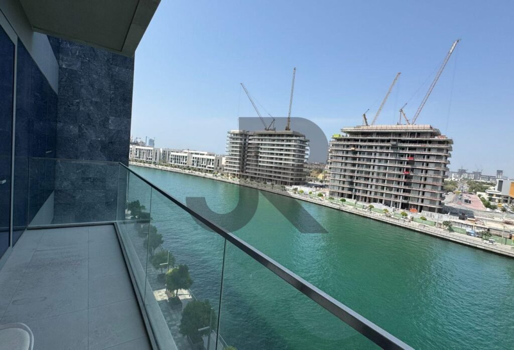Canal Front Residence 5 — 2 Bed for Rent