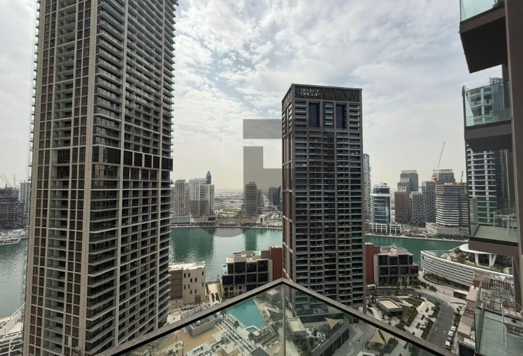 Peninsula One — 2 Bed for Rent (AED 180,000)
