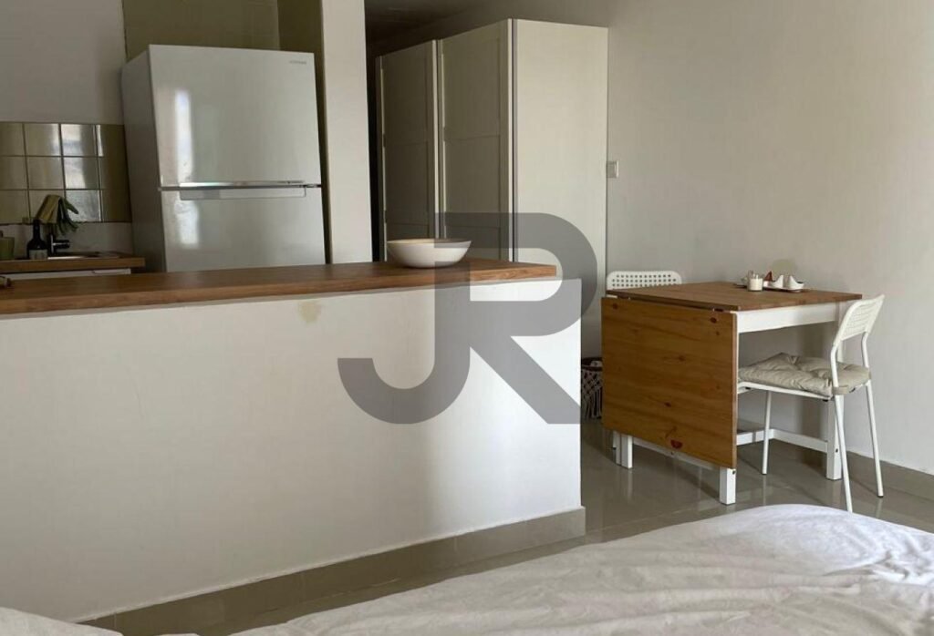 Red Residency — استودیو برای اجاره