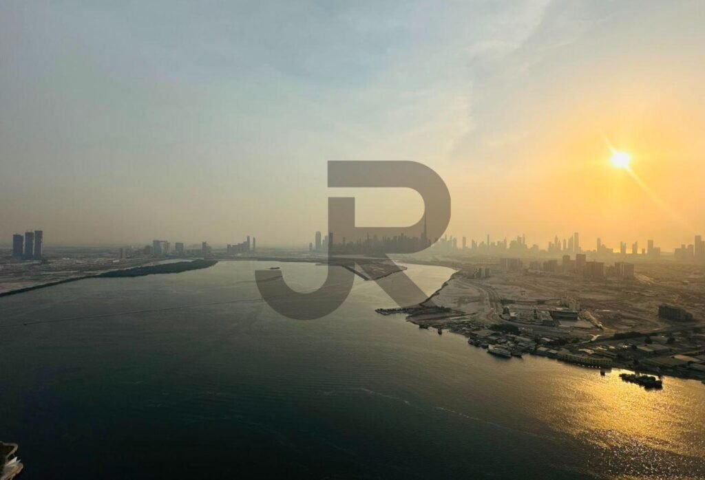 The Grand — ۳ خواب برای اجاره