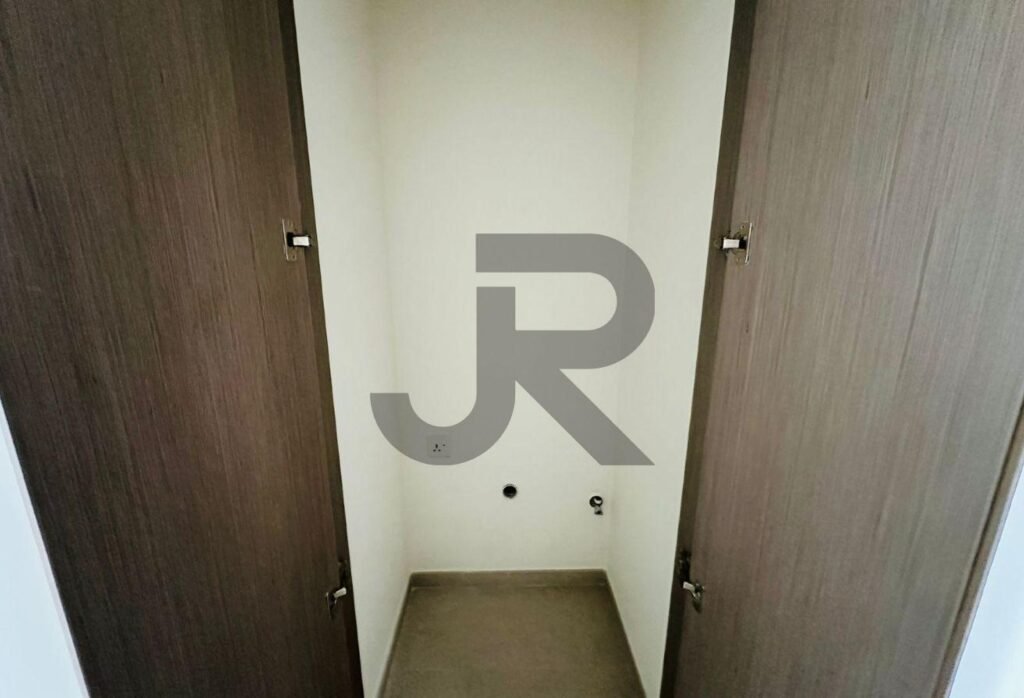 Grande — 2 Bed for Rent