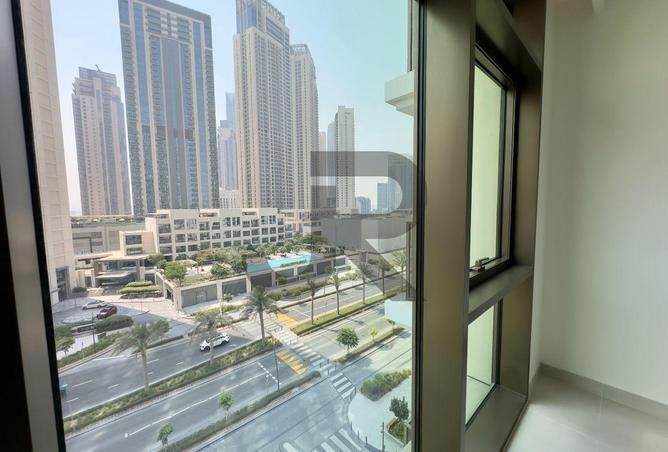 Creek Palace — 1 Bed for Rent · 642 sqft