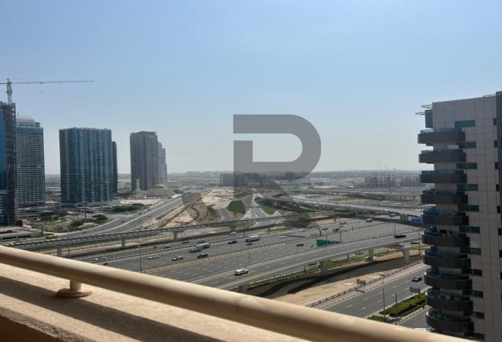 Dream Tower 1 — ۱ خواب برای اجاره