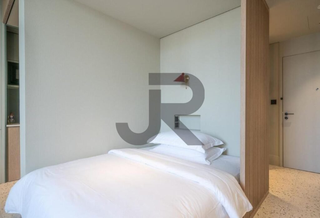 UPSIDE Living — Studio for Rent