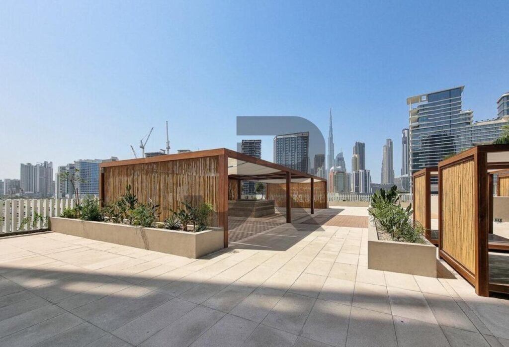 UPSIDE Living — Studio for Rent
