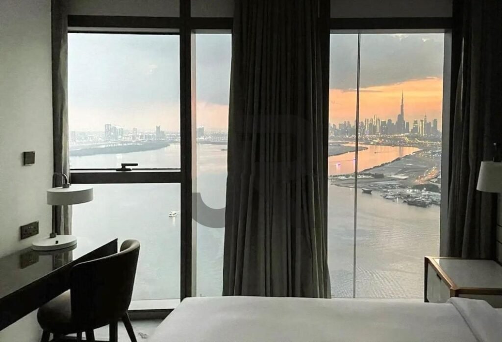 Address Harbour Point Tower 1