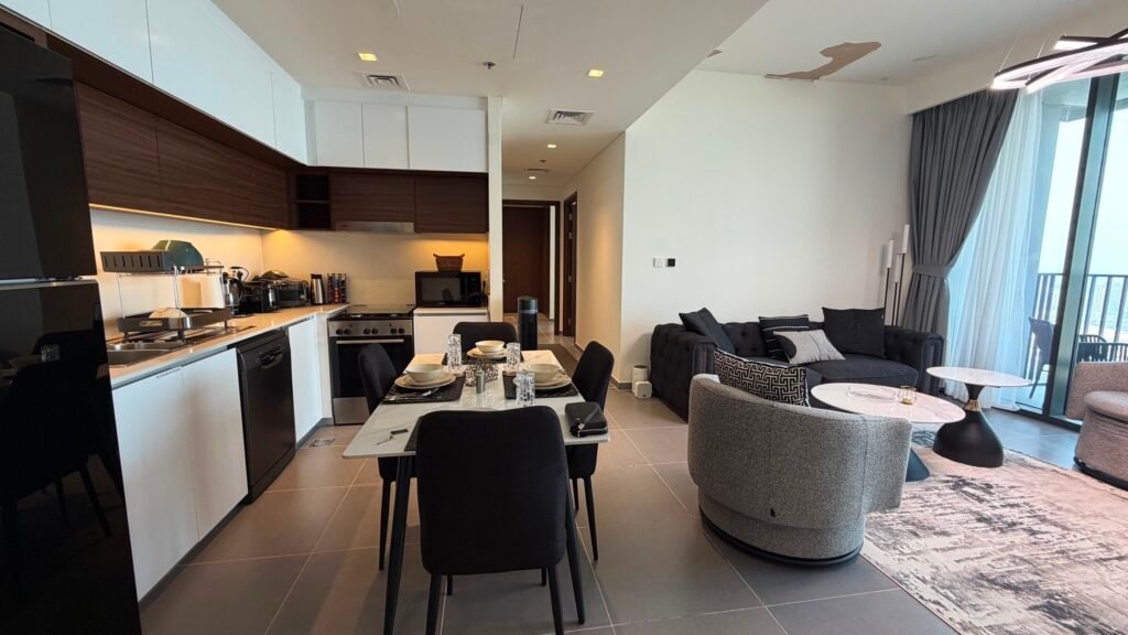 Creek Edge Tower 1 — 2 Bed — living and dining area