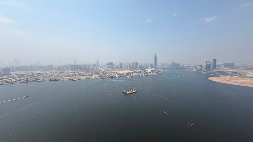 Creek Edge Tower 1 — 2 Bed — Dubai Creek and skyline view