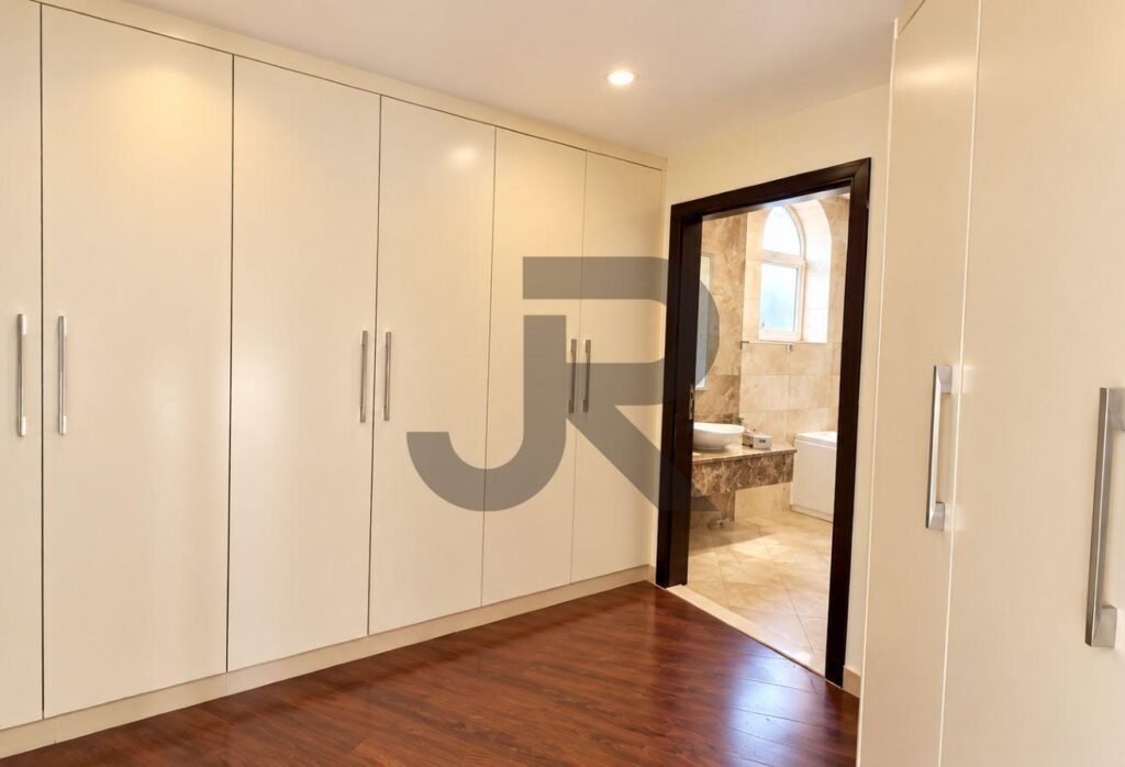 The Aldea — 5 Bed for Rent — photo 14