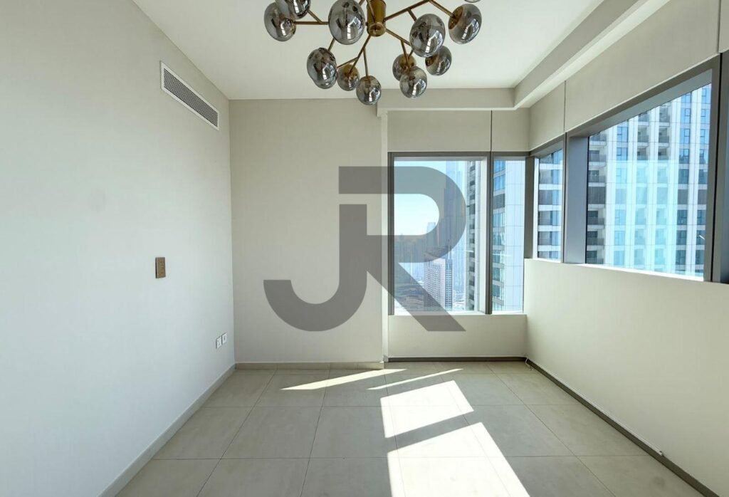 Downtown Views II Tower 2 — 3 Bed for Rent · 1710 sqft — photo 06