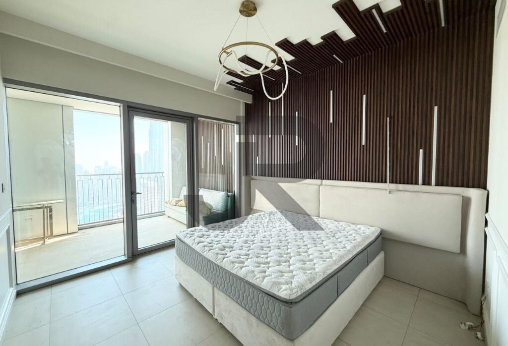 Downtown Views II Tower 2 — 3 Bed for Rent · 1817 sqft — photo 09