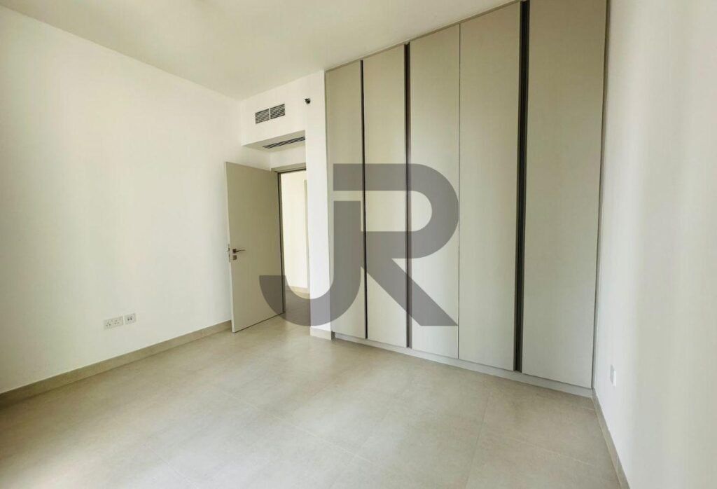 Creek Crescent — 1 Bed for Rent · 684 sqft — photo 04