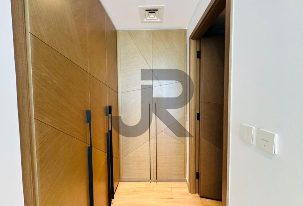Palace Residences — 2 Bed for Rent · 1091 sqft — photo 05