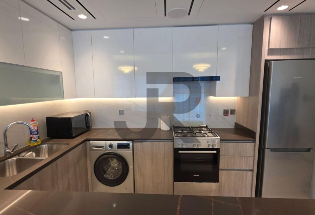 Me Do Re Tower — 1 Bed for Rent · 962 sqft — photo 02