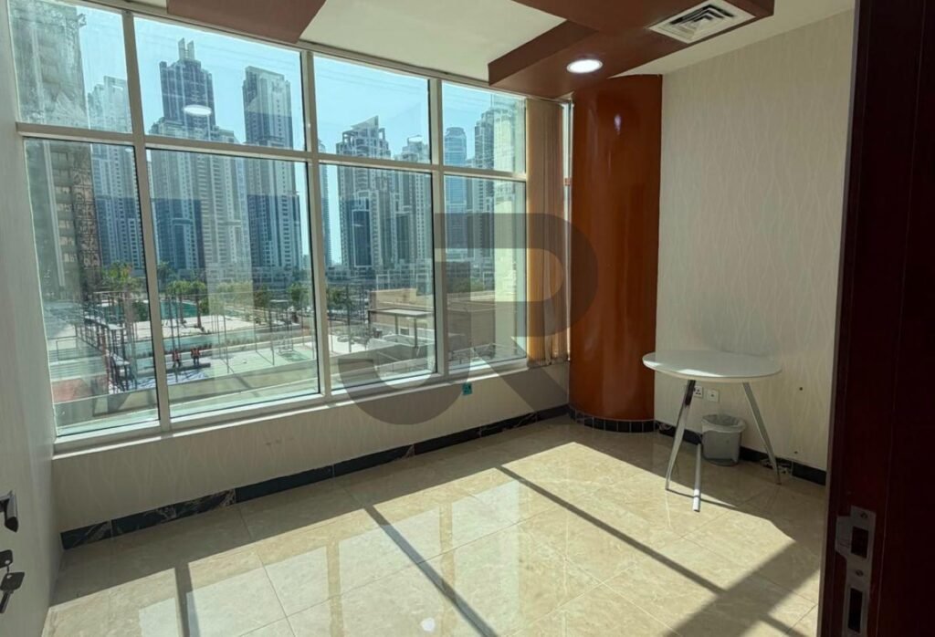 Clover Bay Tower — Office برای اجاره — photo 01