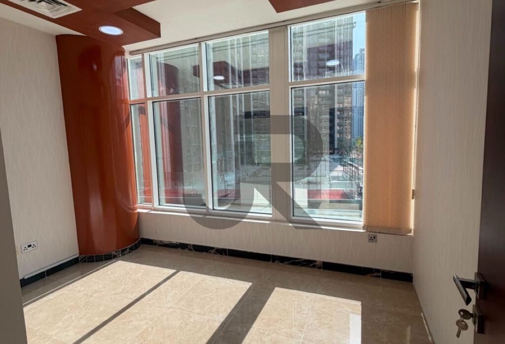 Clover Bay Tower — Office برای اجاره — photo 02