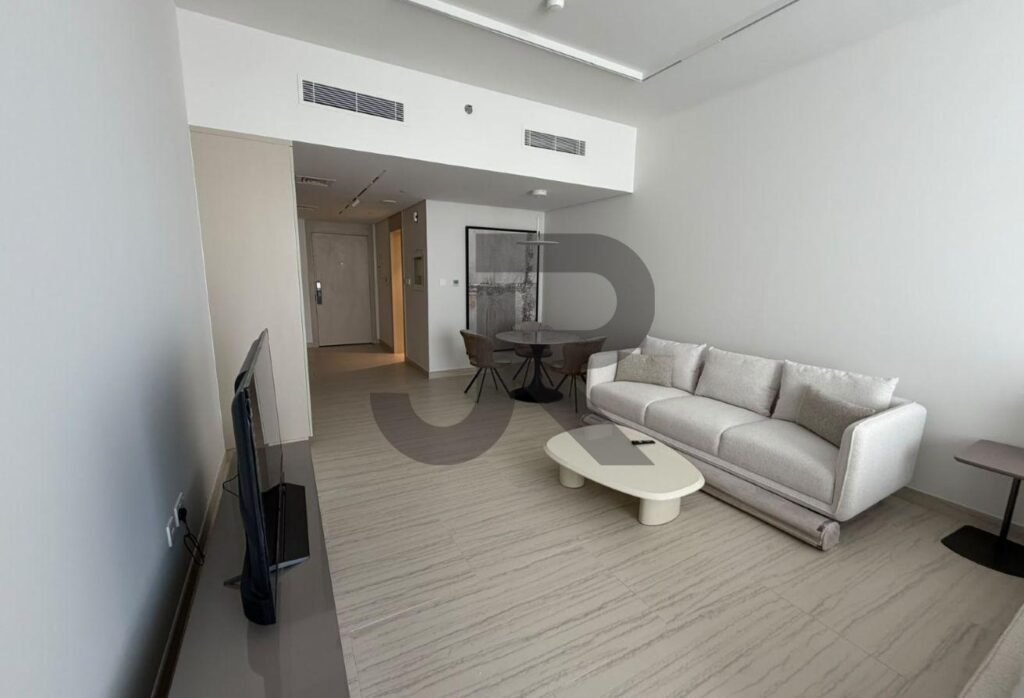 MAG 330 — استودیو برای اجاره · ۵۶۱ فوت مربع — photo 03