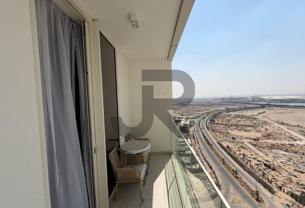 MAG 330 — استودیو برای اجاره · ۶۱۱ فوت مربع — photo 04