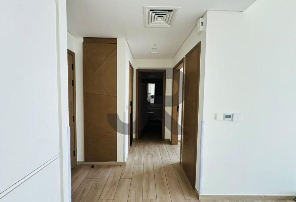 Palace Residences — 1 Bed for Rent · 702 sqft — photo 07