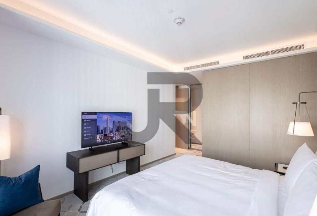 Address Harbour Point Tower 1 — 3 Bed · 1429 sqft — photo 11